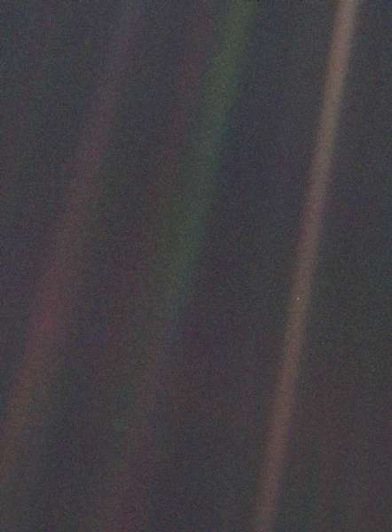 La Terre vue par Voyager 1